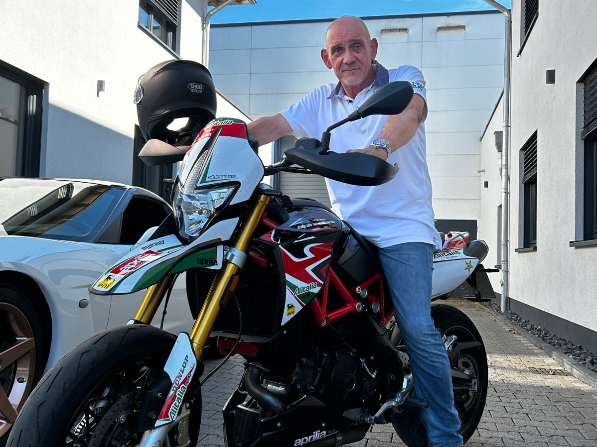 J&uuml;rgen Groth und seine Aprilia